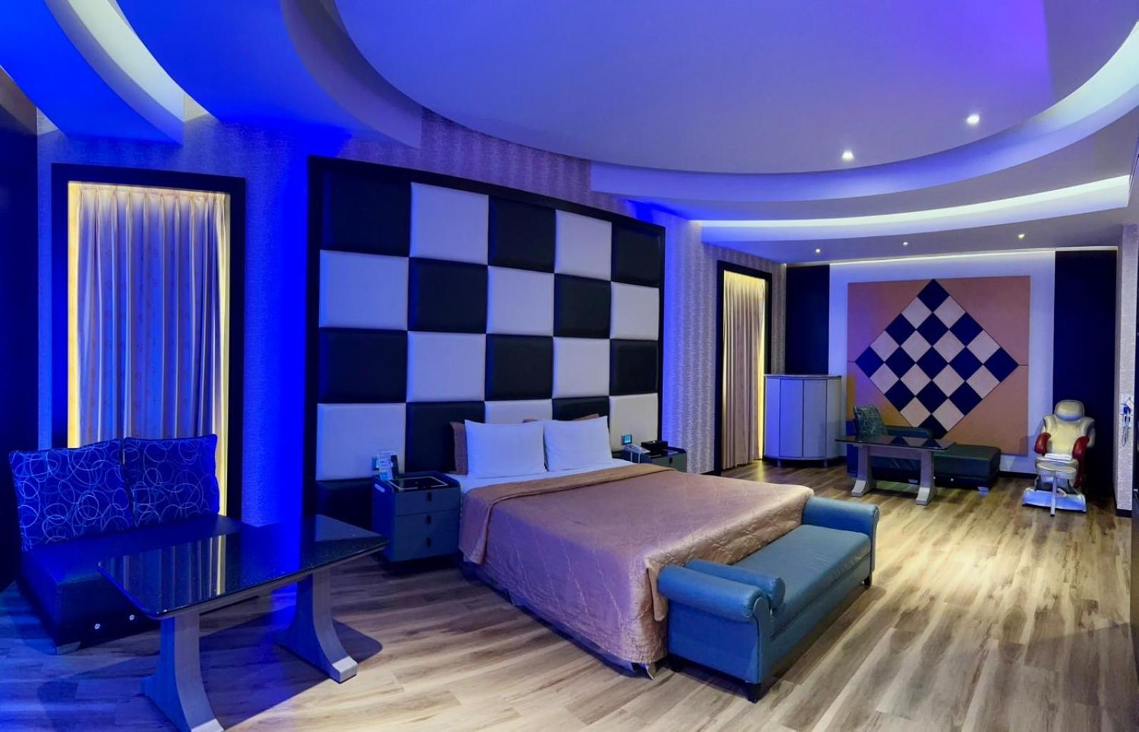 Wei Feng Exquisite Motel Pintung Branch Pingtung Dış mekan fotoğraf