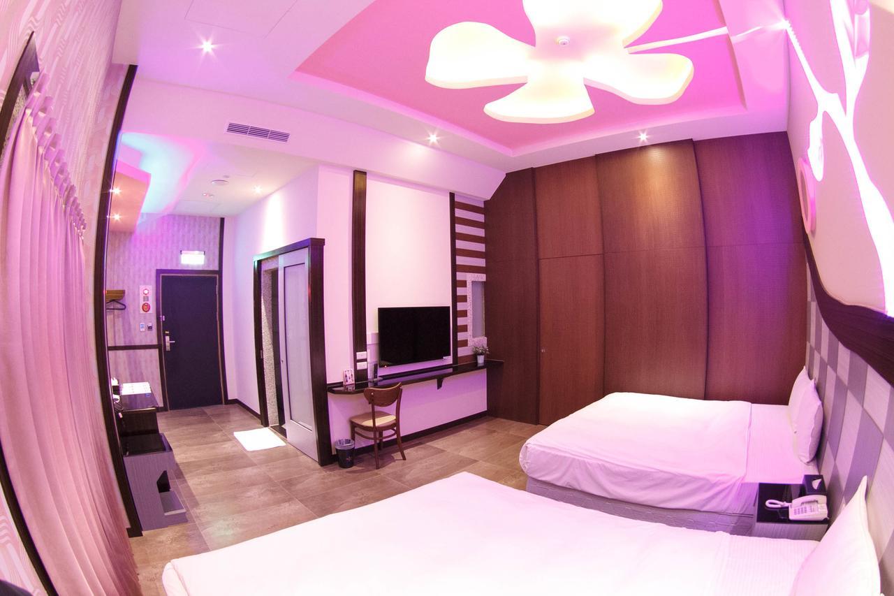 Wei Feng Exquisite Motel Pintung Branch Pingtung Dış mekan fotoğraf