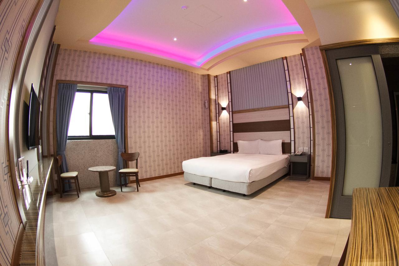 Wei Feng Exquisite Motel Pintung Branch Pingtung Dış mekan fotoğraf